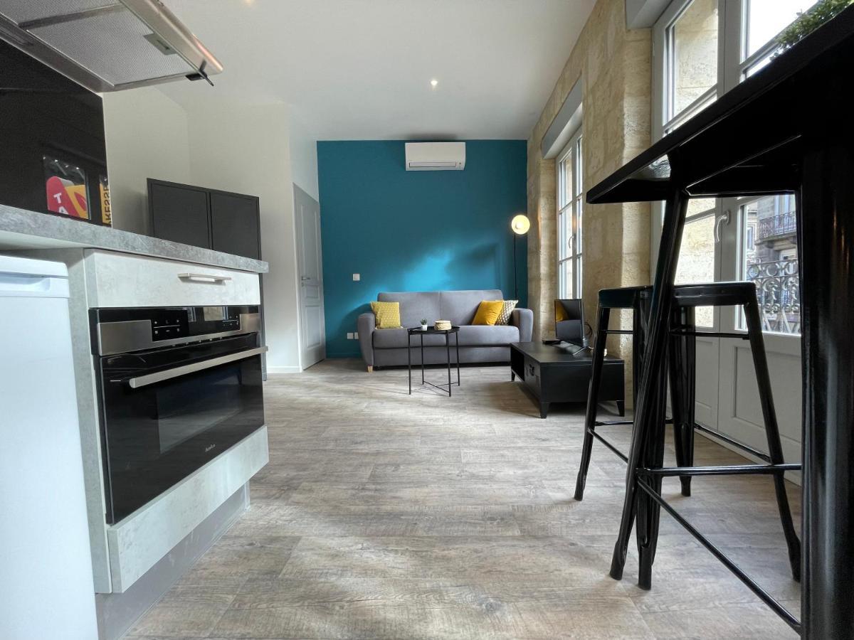 Superbes Studios De Charme, Lumineux Et Climatises En Plein Centre Bordeaux Bagian luar foto